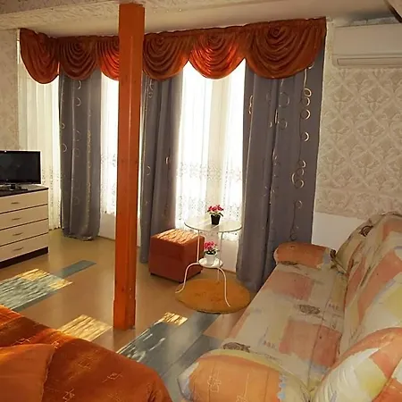 Hotel Family Lebed