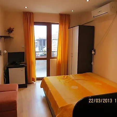 Family Lebed Nesebar