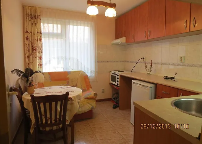 Family Lebed Hotel Nesebar